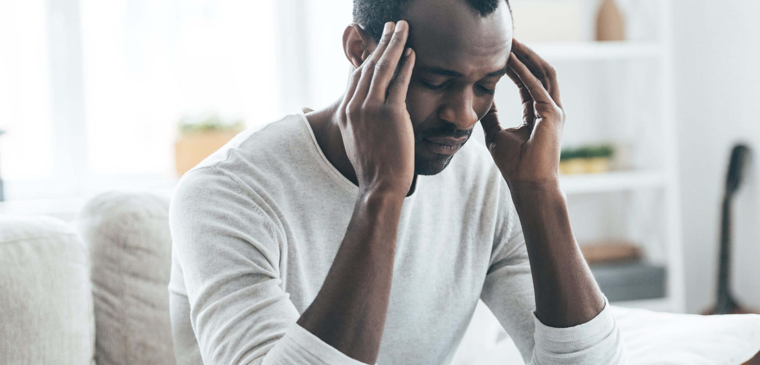 People with chronic migraines know they can have a major impact on how you live your life, but functional nutritionists can help create a diet that will help reduce or eliminate your migraines